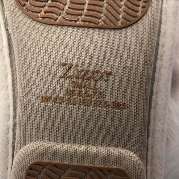 Zizor Fluffy Open Toe Slipper - Picture 5 of 5
